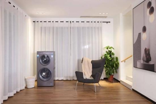 Leader摘得胡润百富“最受青年人青睐的国产家电品牌”奖 Leader摘得胡润百富“最受青年人青睐的国产家电品牌”奖