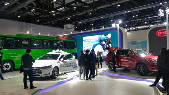 智能汽车正驶入我们的生活 智能汽车正驶入我们的生活