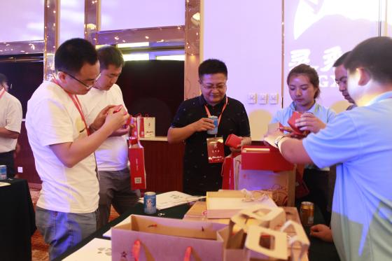 “灵秀灵丘”促进县域经济发展,助力电商精准扶贫 “灵秀灵丘”促进县域经济发展,助力电商精准扶贫