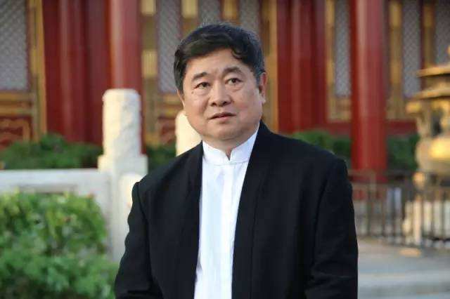 “网红院长”单霁翔开直播 带你了解不一样的故宫 “网红院长”单霁翔开直播 带你了解不一样的故宫