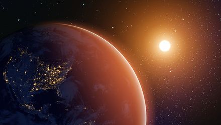 云南天文台清晰观测到 太阳上一个小暗条被切断并爆发