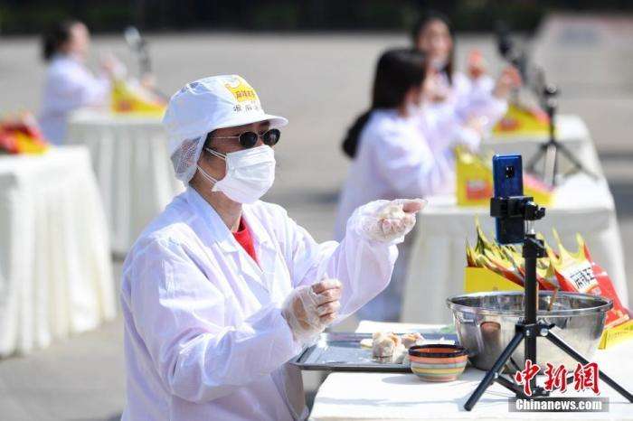 首个直播带货规范7月施行 刷单、杀雏等乱象或得整治 首个直播带货规范7月施行 刷单、杀雏等乱象或得整治