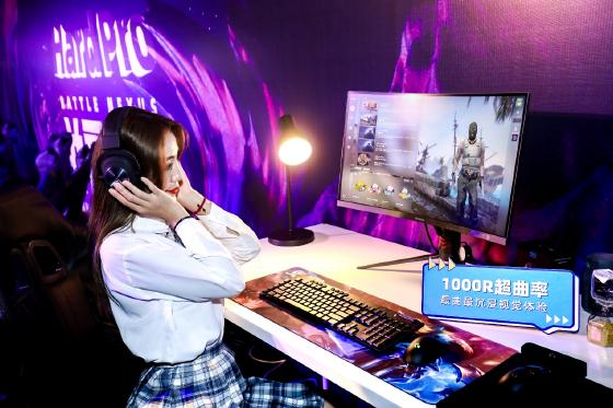 “双面大师”才够硬派!海信HARD系列电竞显示器震撼来袭 “双面大师”才够硬派!海信HARD系列电竞显示器震撼来袭