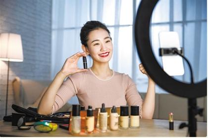 警惕“专拍链接” 中消协揭晓直播带货“七大坑” 警惕“专拍链接” 中消协揭晓直播带货“七大坑”