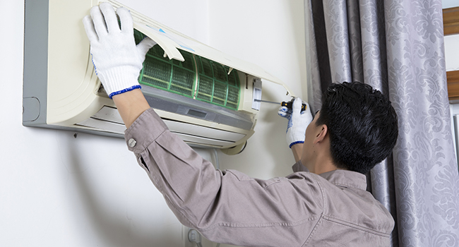 寒冷的冬季,空调频繁使用,难免会生“病” 寒冷的冬季,空调频繁使用,难免会生“病”