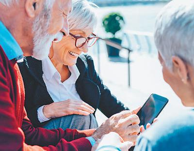 科技赋能,让老年人乐享数字生活 科技赋能,让老年人乐享数字生活