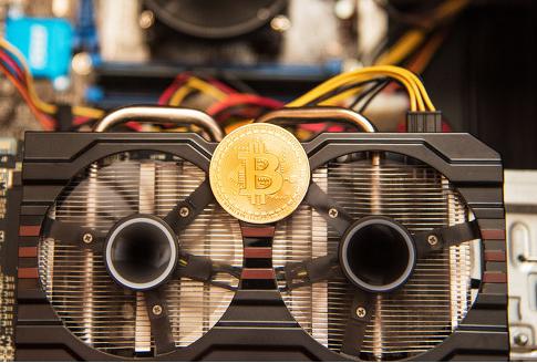 比特币暴涨催生华强北“一卡难求”:卖一张挖矿显卡净赚600元 比特币暴涨催生华强北“一卡难求”:卖一张挖矿显卡净赚600元