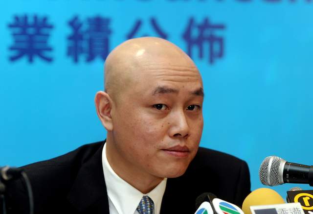 黄光裕:力争18个月使国美恢复原有市场地位 黄光裕:力争18个月使国美恢复原有市场地位