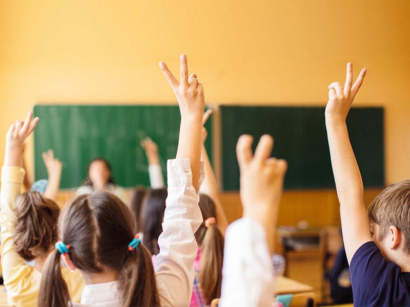 “黄金证书”难换真金 中业网校等涉嫌虚假宣传屡上黑名单 “黄金证书”难换真金 中业网校等涉嫌虚假宣传屡上黑名单