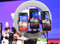 直播带货成为消费投诉“重灾区”责任不清晰导致消费者维权难 直播带货成为消费投诉“重灾区”责任不清晰导致消费者维权难