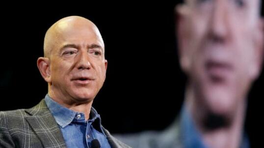 全球首富退休 卸任亚马逊CEO的贝佐斯到底有多富？
