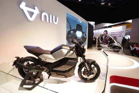 智能化硝烟已起 电动自行车争霸赛进入下半场 智能化硝烟已起 电动自行车争霸赛进入下半场