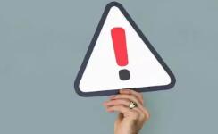 日媒：液晶面板价格“历史性大跌”单月降3成