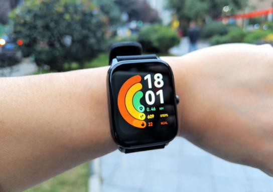 可穿戴设备“智慧相随” 可穿戴设备“智慧相随”