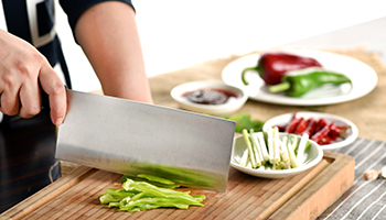 “炒菜机器人”真能“一键烹饪”? “炒菜机器人”真能“一键烹饪”?