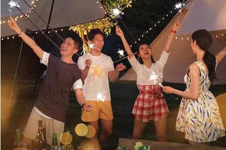 市内露营成新潮,苏宁易购:一个帐篷可不够 市内露营成新潮,苏宁易购:一个帐篷可不够