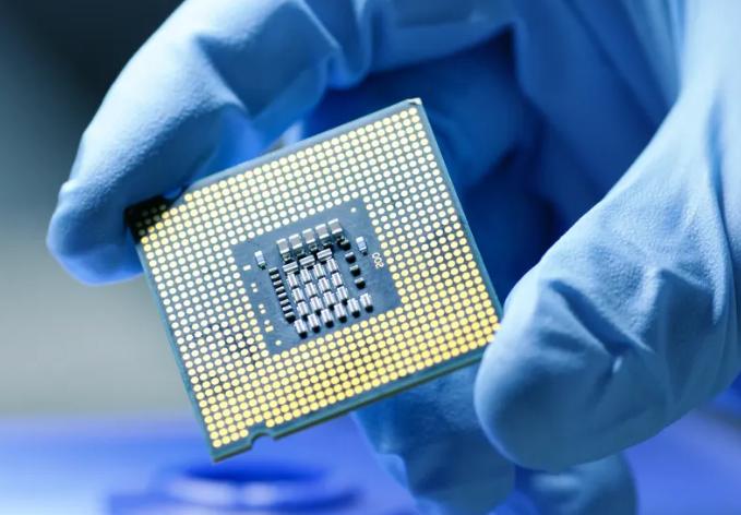 半导体全球布局提速 “缺芯”局面短期难改