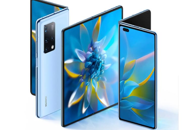 机构:2022年Q1折叠屏手机出货量暴增近6倍 机构:2022年Q1折叠屏手机出货量暴增近6倍