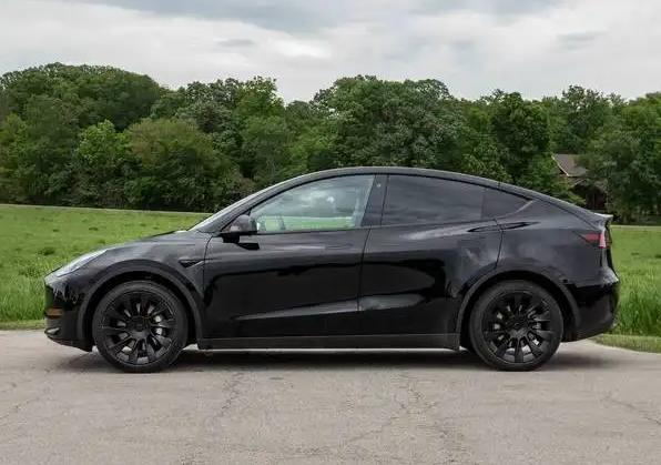 特斯拉又涨价,国产Model Y长续航版上调近2万元 特斯拉又涨价,国产Model Y长续航版上调近2万元