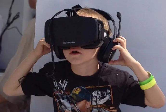 机构:一季度中国市场VR头显出货量同比增长14.8% 机构:一季度中国市场VR头显出货量同比增长14.8%