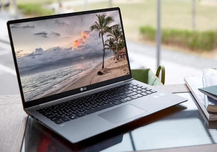 IDC:二季度全球PC出货量下降15.3% IDC:二季度全球PC出货量下降15.3%