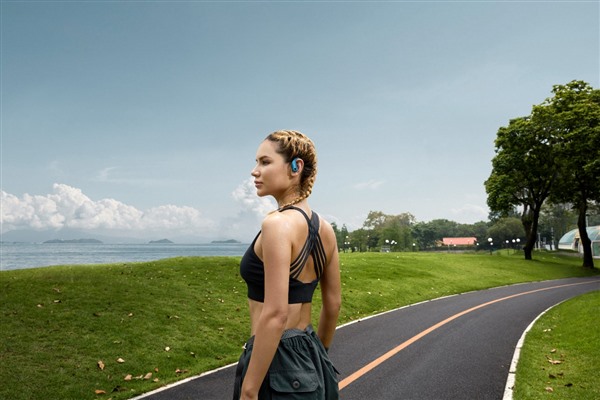 1MORE万魔与北大光华EMBA户外俱乐部签订战略合作,释放运动与音乐的魅力 1MORE万魔与北大光华EMBA户外俱乐部签订战略合作,释放运动与音乐的魅力