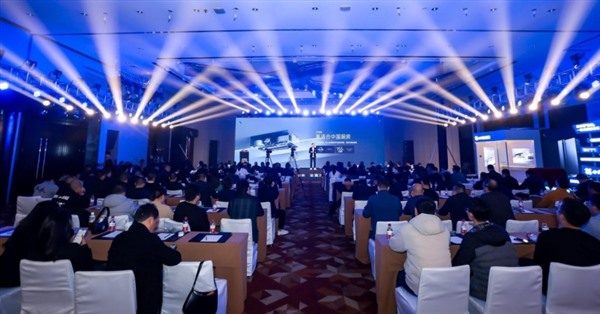 小央A7全直流变频一体式厨房空调全球首发