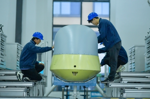 南京举办低空经济发展大会 未来三年产业规模超500亿元 南京举办低空经济发展大会 未来三年产业规模超500亿元