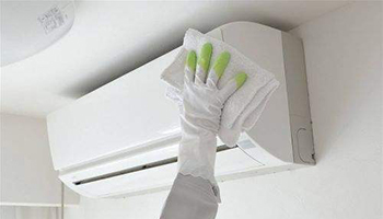 空调长期不洗，男子吹空调后肺部感染险丧命