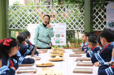 立足“课程科普”，走进自然和生活