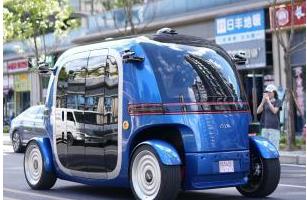 贵州贵阳发放首张载人自动驾驶测试牌照