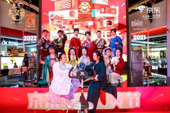 电商走不出低速时代 淘宝京东向左走向右走 电商走不出低速时代 淘宝京东向左走向右走