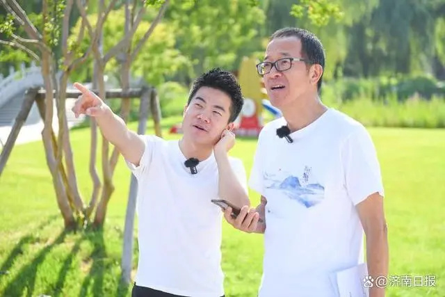 与辉同行“单飞”满月:30天卖了7个亿,涨粉130万! 与辉同行“单飞”满月:30天卖了7个亿,涨粉130万!