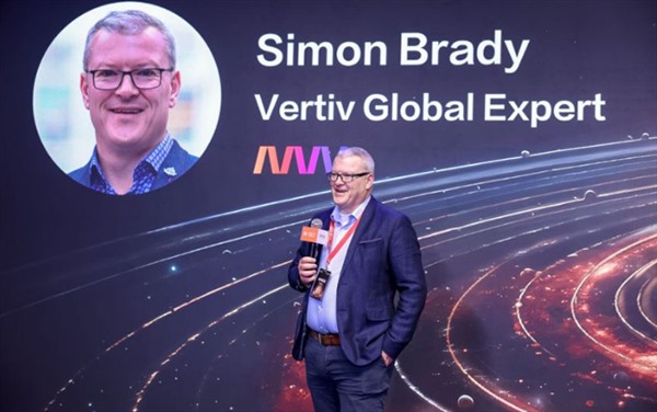 引领智算中心的冷却技术,下一个风口在哪里? 引领智算中心的冷却技术,下一个风口在哪里?