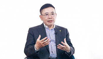 TCL李东生:LCD大屏幕主流地位短期难撼 TCL李东生:LCD大屏幕主流地位短期难撼