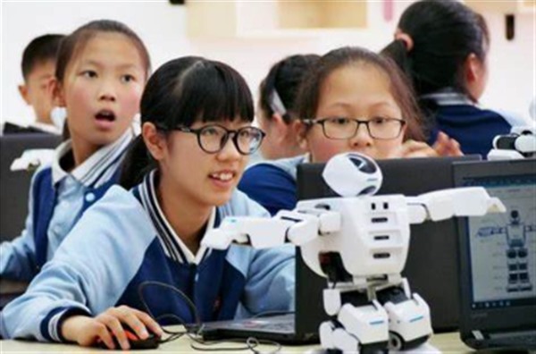 教育部:加强中小学人工智能教育 教育部:加强中小学人工智能教育