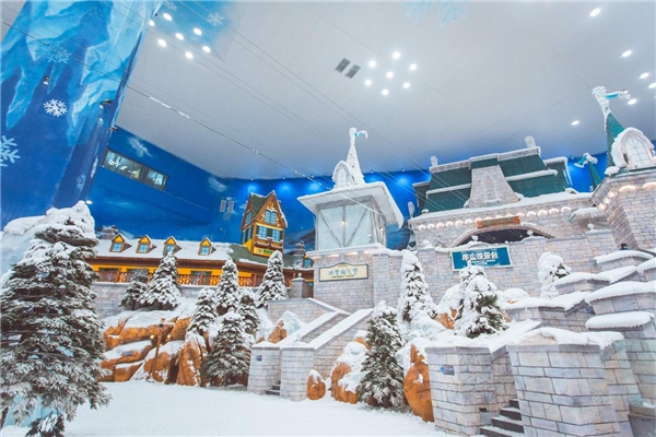 科技加持下的冰雪新体验 第26届哈尔滨冰雪大世界开园