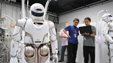 深圳机器人“天团”解锁多元新赛道 深圳机器人“天团”解锁多元新赛道