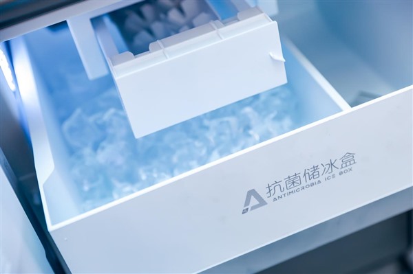 容声冰箱率先通过自动制冰性能认证,推动行业品质升级 容声冰箱率先通过自动制冰性能认证,推动行业品质升级