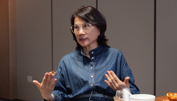 格力董明珠：坚持自主创新，中国制造业赋能世界