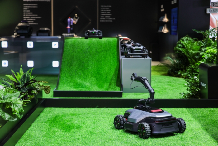 中国智造登陆硅谷，追觅三大创新重构全球庭院养护生态